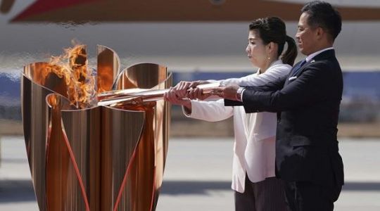 Follow the Olympic Torch Relay to Tokyo - Gunma - Day 1