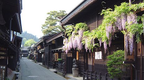 Follow the Olympic Torch Relay to Tokyo - Gifu - Day 1