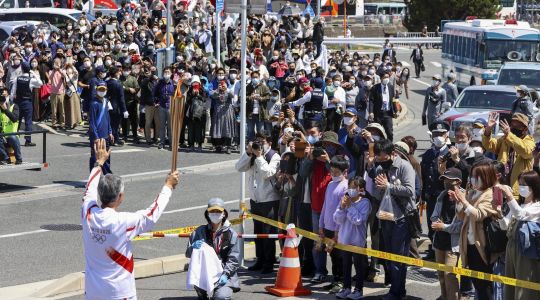 Follow the Olympic Torch Relay to Tokyo - Nara - Day 1