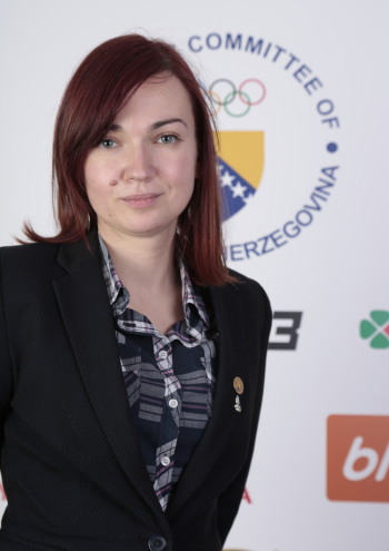 Aela Ajdinović